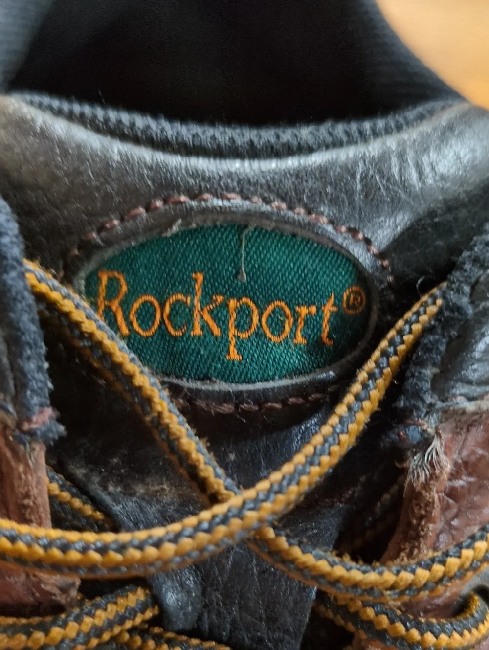 Rockport World Tour Brown Leather Walking Shoes Size 11
